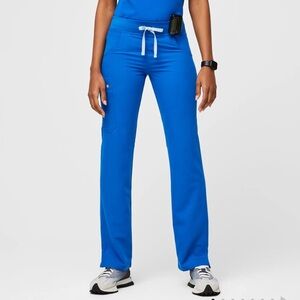 Figs Kade Cargo Scrub Pants in Royal Blue Size XS